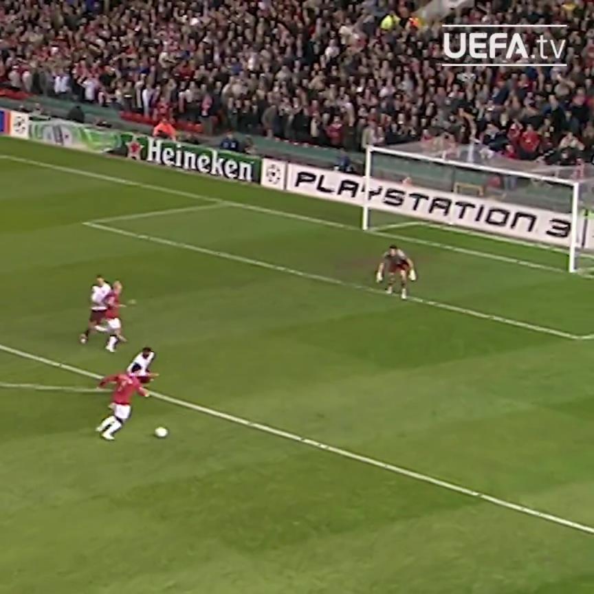 傳奇的起點！C羅打進的第一個歐冠進球