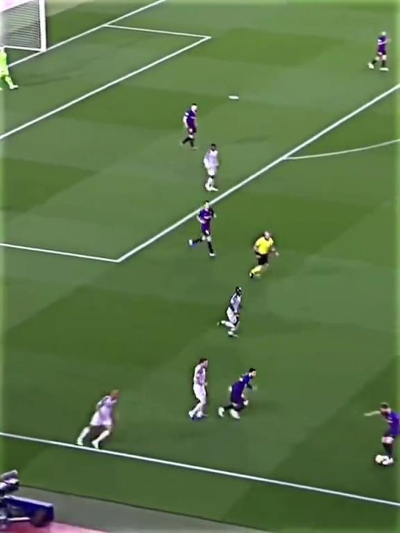 簡直就是藝術！人們也許沒意識到梅西給足壇留下了什么！