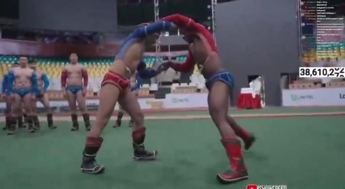 WWE？！甲亢哥與一名蒙古職業摔跤手對決，并使出瘋狂終結技！